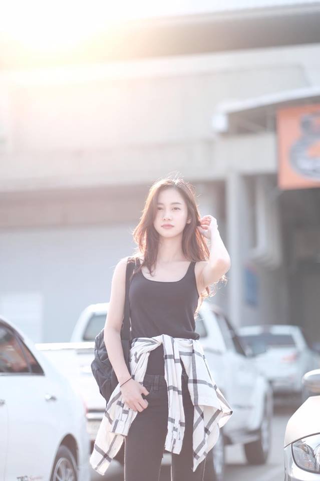 **毛片